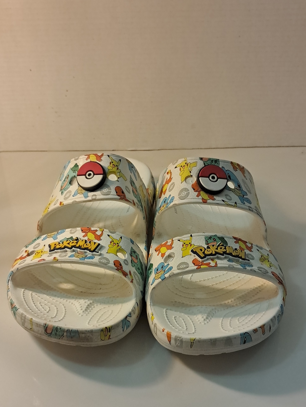 Classic Crocs Pokemon Sandal 207762-94S White Mens Size12 Women 13 NWTClassic Cr